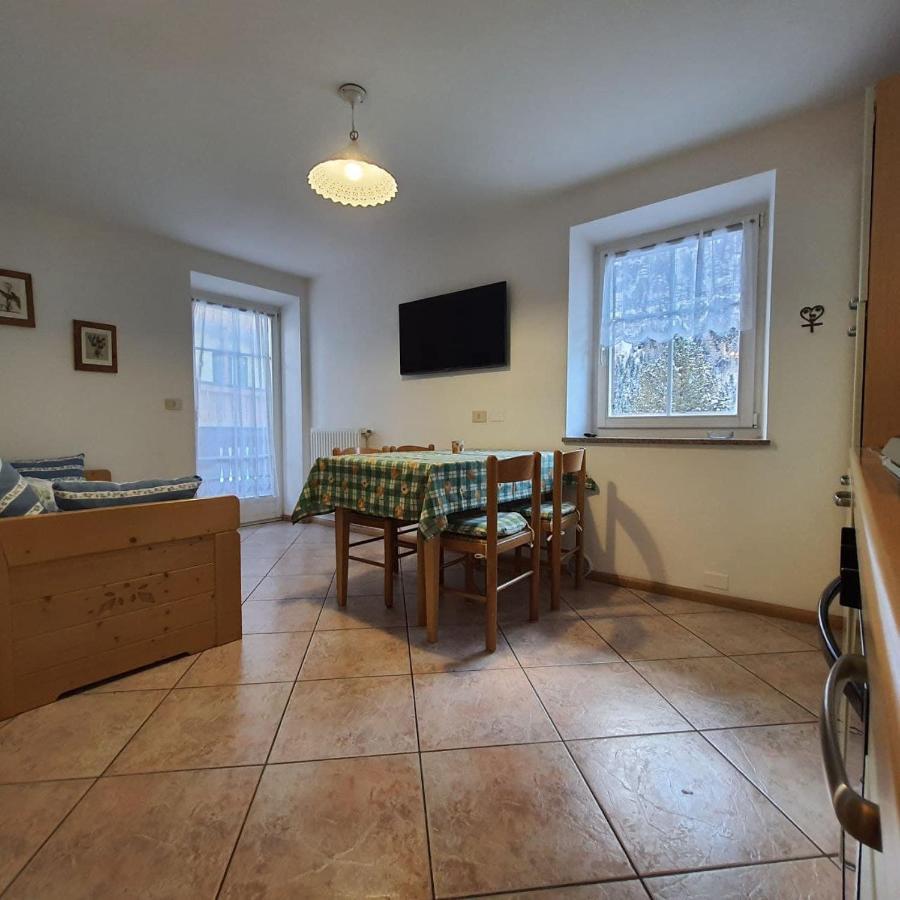 Casa Riz Apartment Campitello di Fassa Ngoại thất bức ảnh